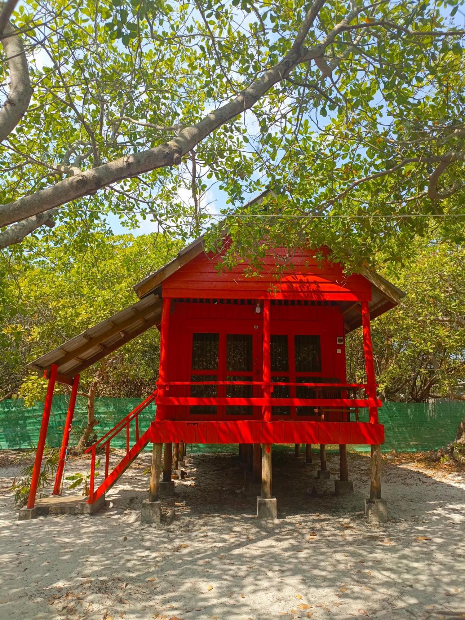 Koh Rong Beach Hostel And Bungalows Kaoh Touch Extérieur photo